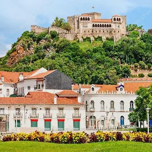 https://apartamento-central-moderno-e-luminoso.hotelscoimbra.com