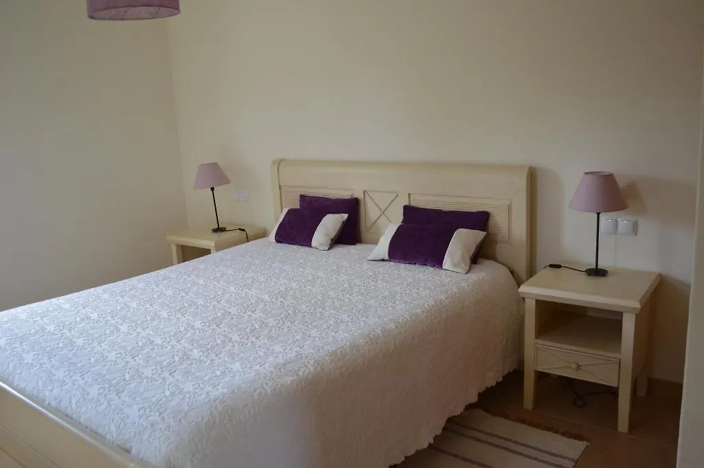 ***  Quinta Da Mesquita Bed & Breakfast Pera Portugal